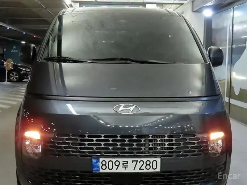 2022 Hyundai Staria с пробегом 64 413 км