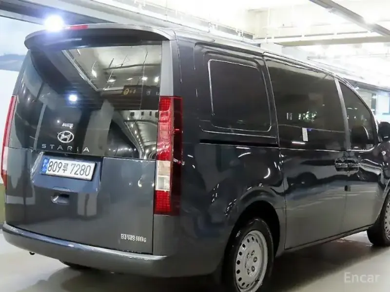2022 Hyundai Staria с пробегом 64 413 км