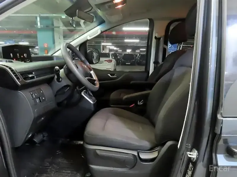 2022 Hyundai Staria с пробегом 64 413 км