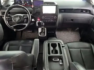 2021 Hyundai Staria с пробегом 45 398 км