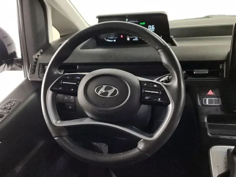 2022 Hyundai Staria с пробегом 64 412 км