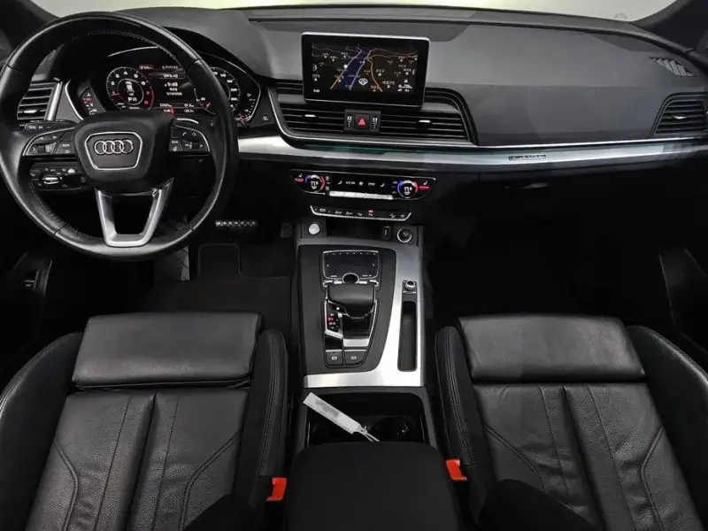 2020 Audi Q5 с пробегом 57 031 км