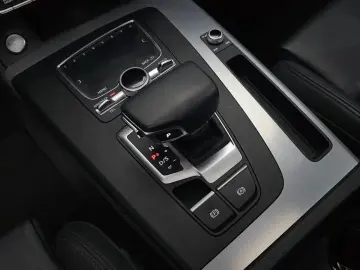 2020 Audi Q5 с пробегом 57 031 км