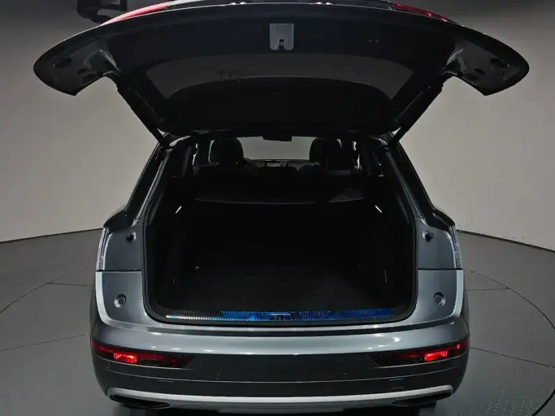 2020 Audi Q5 с пробегом 57 031 км