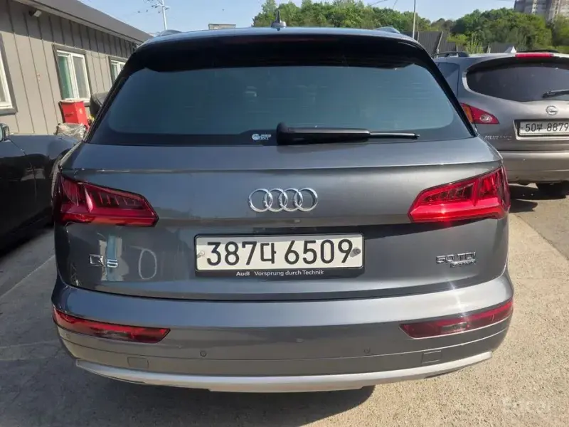2020 Audi Q5 с пробегом 72 102 км