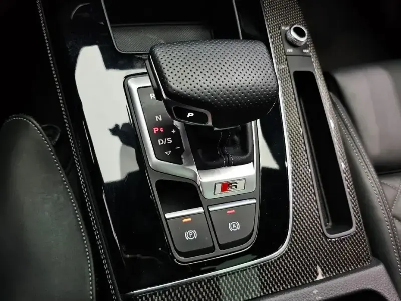 2021 Audi SQ5 с пробегом 12 335 км