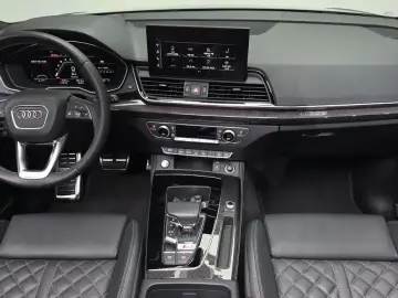 2022 Audi SQ5 с пробегом 7 337 км