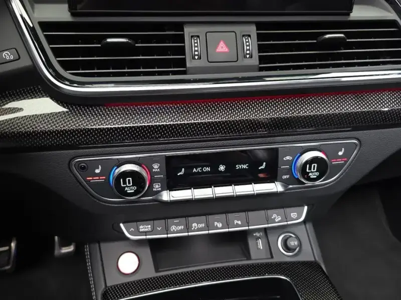 2022 Audi SQ5 с пробегом 7 337 км
