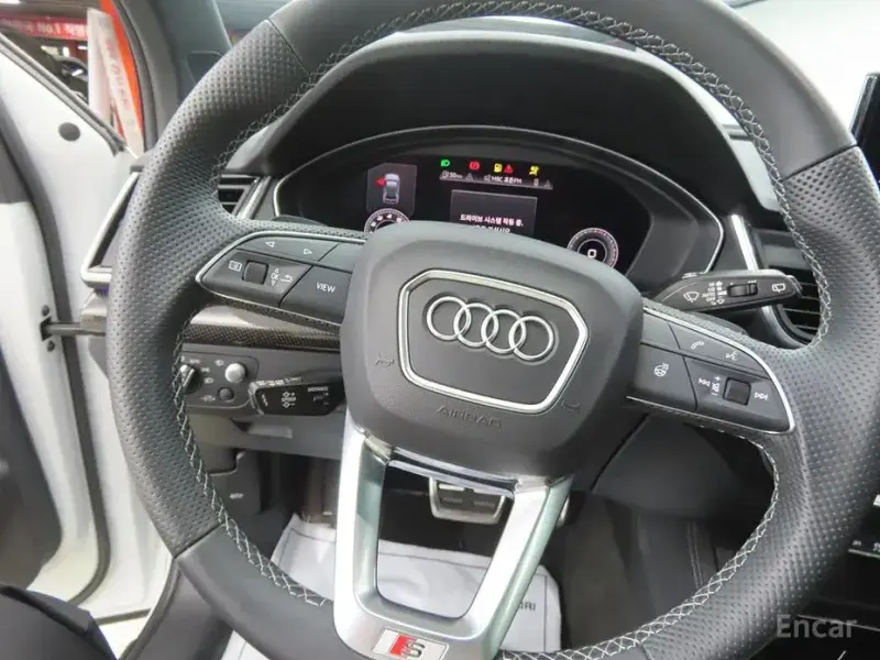 2021 Audi SQ5 с пробегом 12 264 км