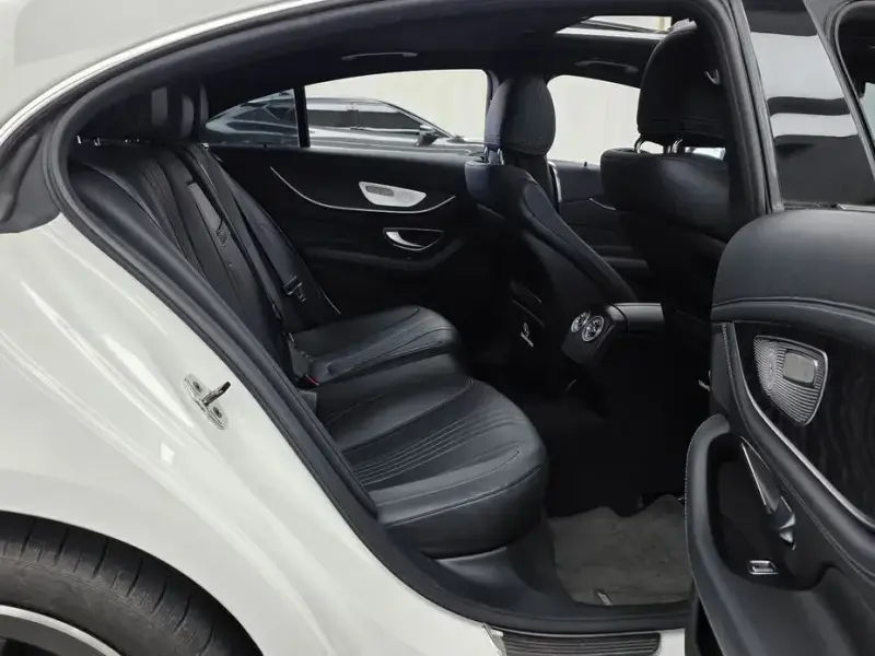 2022 Mercedes-Benz CLS с пробегом 74 042 км