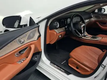 2022 Mercedes-Benz CLS с пробегом 32 740 км