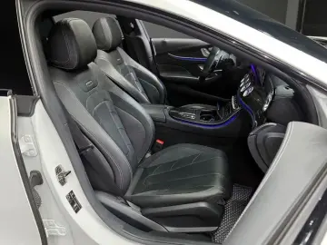 2021 Mercedes-Benz CLS с пробегом 61 628 км