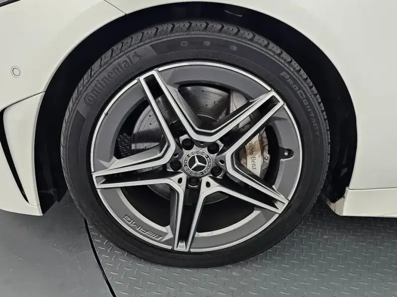 2022 Mercedes-Benz CLS с пробегом 75 310 км