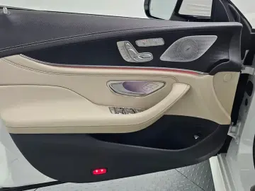 2022 Mercedes-Benz CLS с пробегом 75 310 км