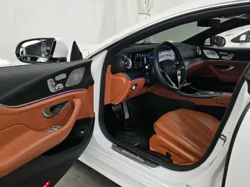 2022 Mercedes-Benz CLS с пробегом 22 486 км