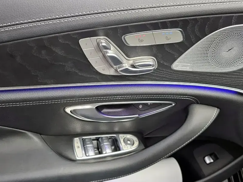 2022 Mercedes-Benz CLS с пробегом 26 228 км
