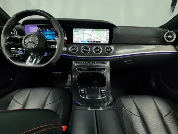 2023 Mercedes-Benz CLS с пробегом 48 967 км