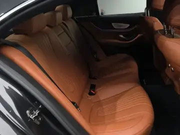 2022 Mercedes-Benz CLS с пробегом 20 561 км