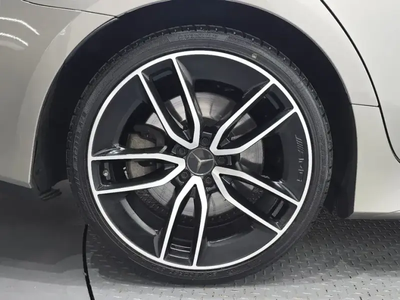 2023 Mercedes-Benz CLS с пробегом 57 145 км