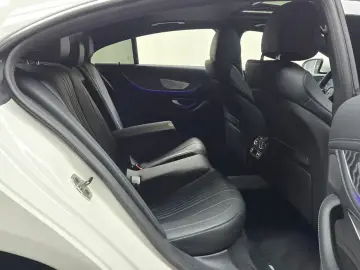 2022 Mercedes-Benz CLS с пробегом 23 048 км