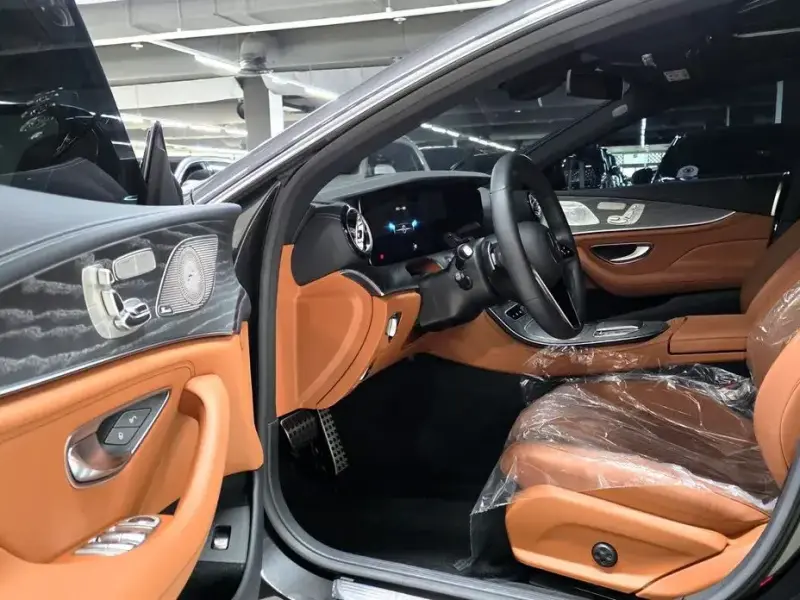 2022 Mercedes-Benz CLS с пробегом 5 976 км