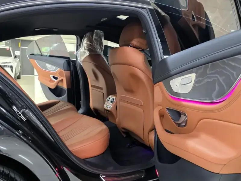 2022 Mercedes-Benz CLS с пробегом 5 976 км