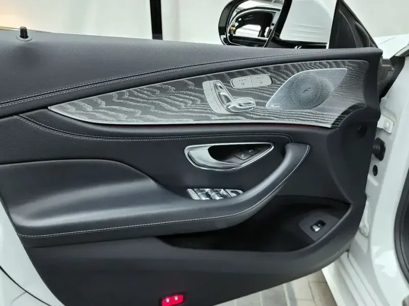 2021 Mercedes-Benz CLS с пробегом 91 823 км