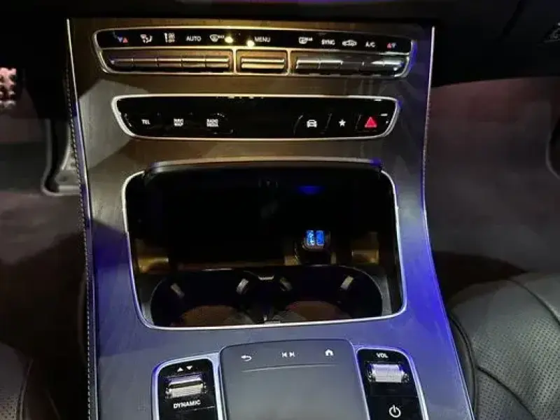 2022 Mercedes-Benz CLS с пробегом 63 000 км
