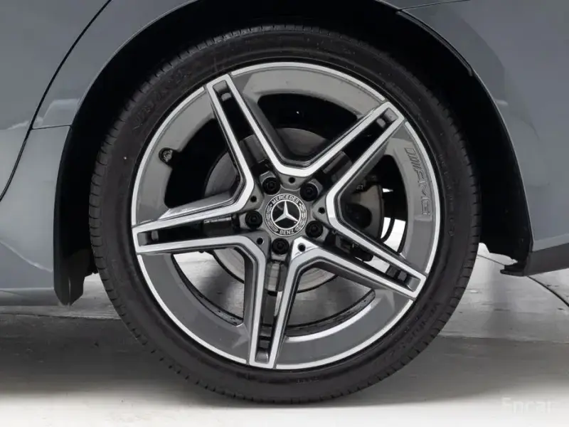 2022 Mercedes-Benz CLS с пробегом 31 221 км