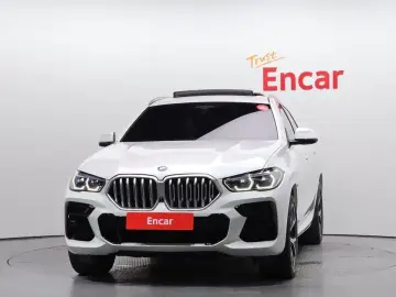 2022 BMW X6 с пробегом 78 589 км