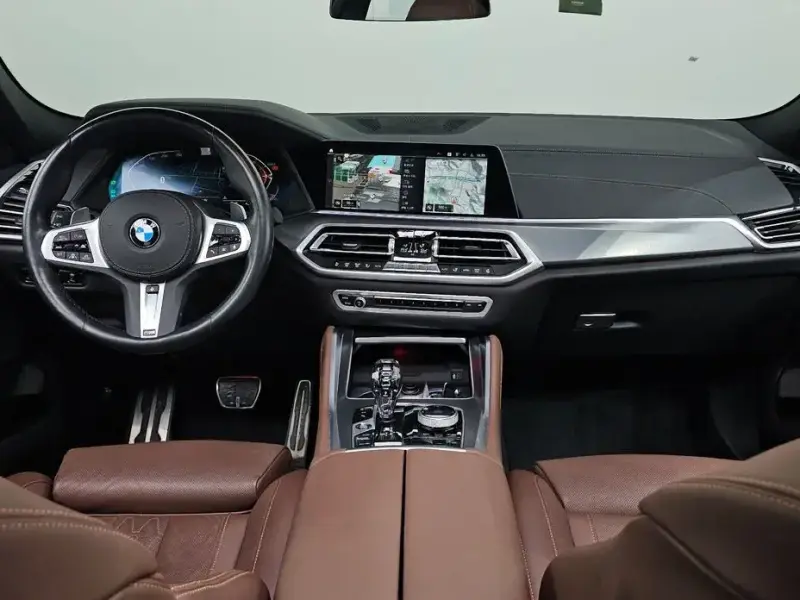 2022 BMW X6 с пробегом 78 589 км