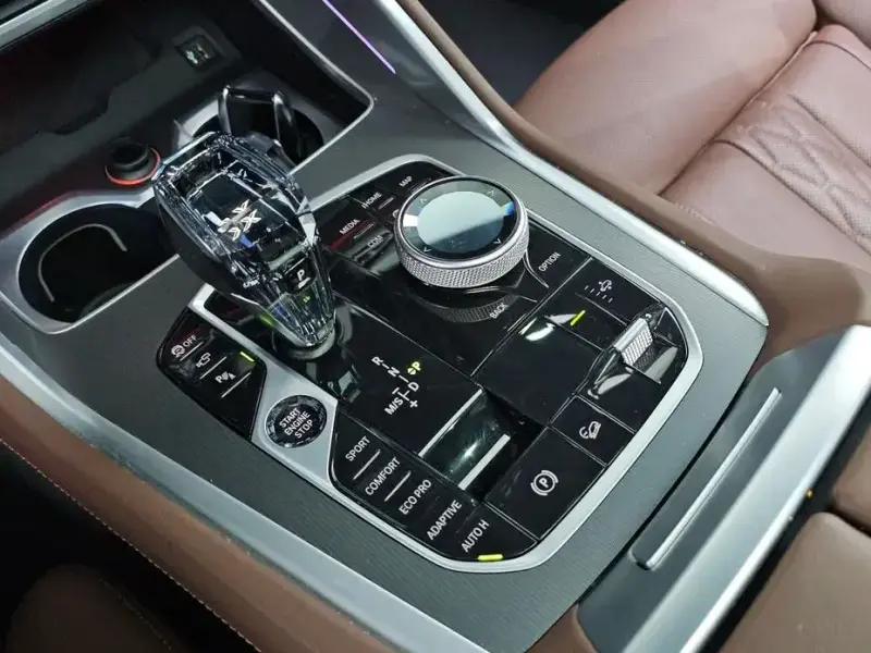 2022 BMW X6 с пробегом 78 589 км