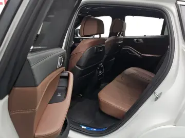 2022 BMW X6 с пробегом 78 589 км