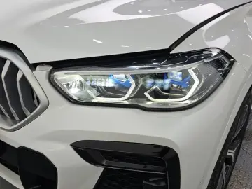 2022 BMW X6 с пробегом 78 589 км