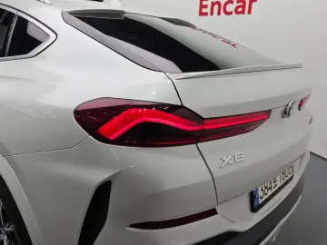 2022 BMW X6 с пробегом 78 589 км