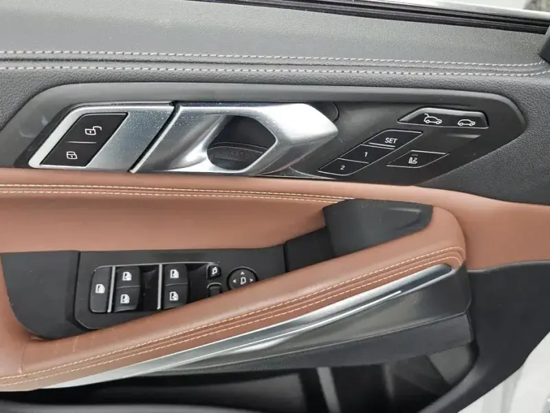 2022 BMW X6 с пробегом 78 589 км