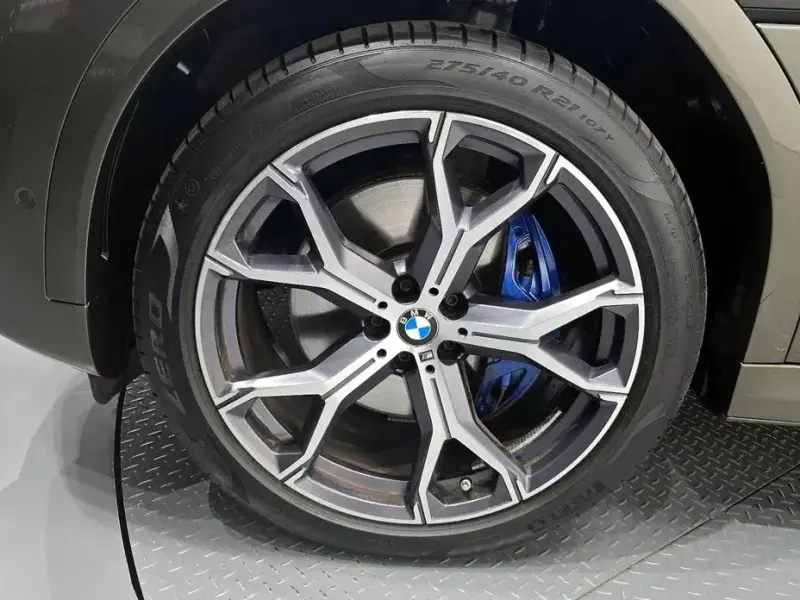2022 BMW X6 с пробегом 14 959 км