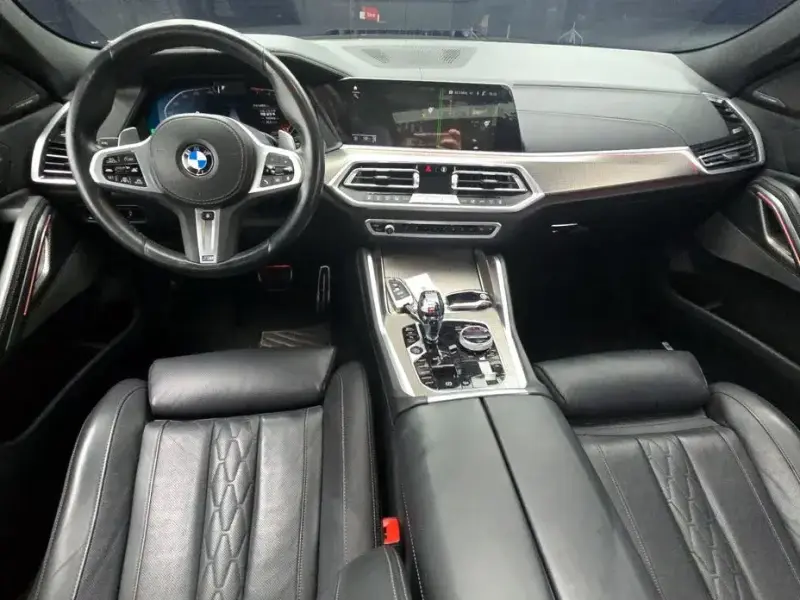 2022 BMW X6 с пробегом 14 959 км