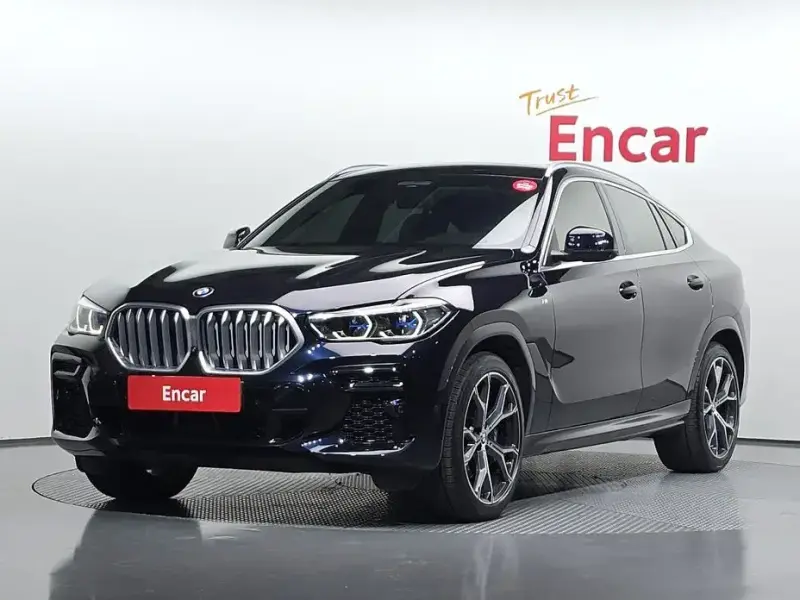 2022 BMW X6 с пробегом 62 353 км