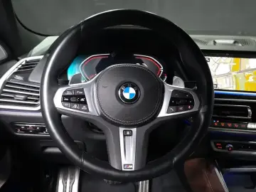 2022 BMW X6 с пробегом 54 808 км