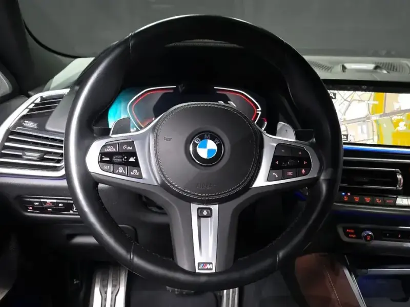 2022 BMW X6 с пробегом 54 808 км