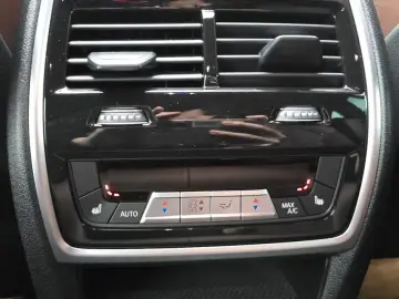 2022 BMW X6 с пробегом 62 353 км