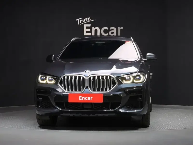 2022 BMW X6 с пробегом 86 793 км