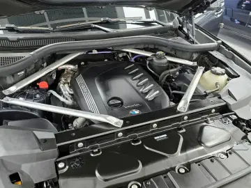 2022 BMW X6 с пробегом 86 793 км