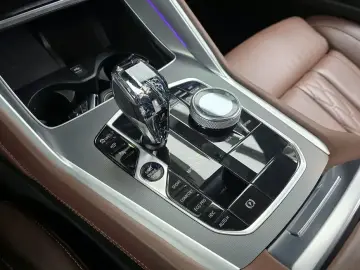 2022 BMW X6 с пробегом 86 793 км