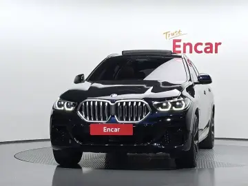 2022 BMW X6 с пробегом 39 028 км