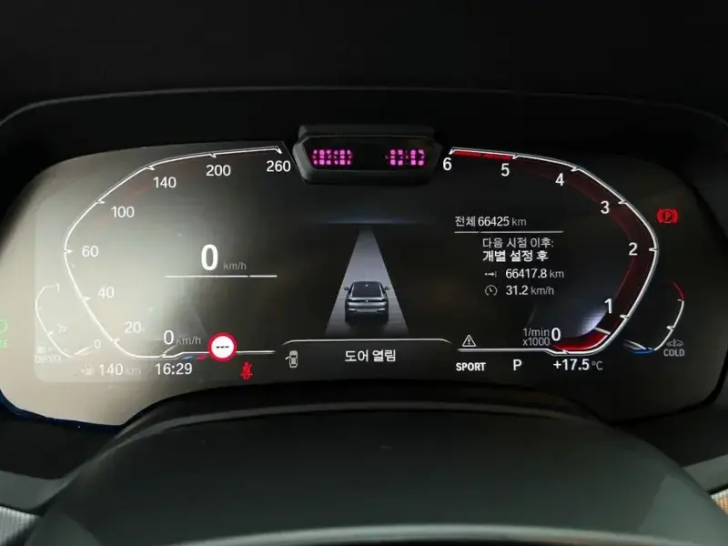 2022 BMW X6 с пробегом 66 425 км