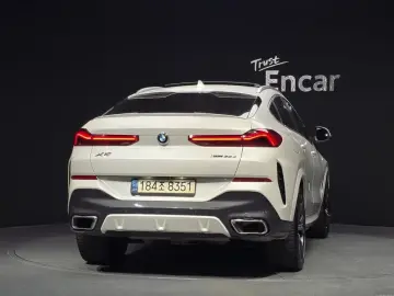 2022 BMW X6 с пробегом 65 117 км