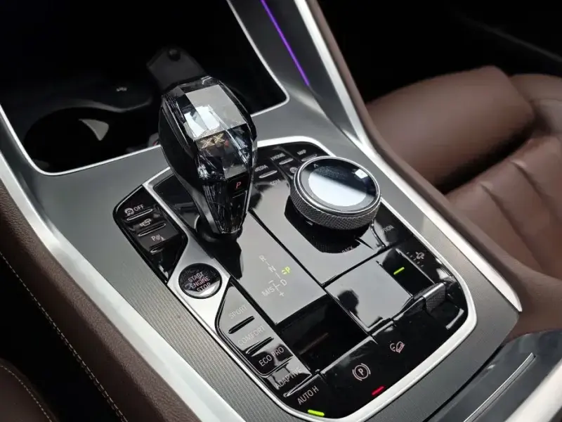 2022 BMW X6 с пробегом 65 117 км