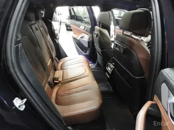 2022 BMW X6 с пробегом 42 000 км